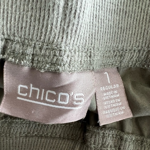 Chico’s Army Green Pull On Utility Pant - NWOT - Chico’s size 1 / Medium - Picture 5 of 6